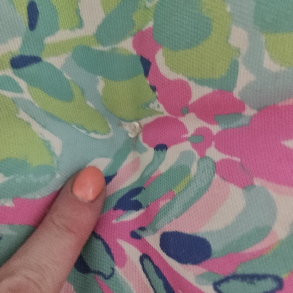 Floral Round Cushion- Lilly pulitzer - Picture 3 of 6